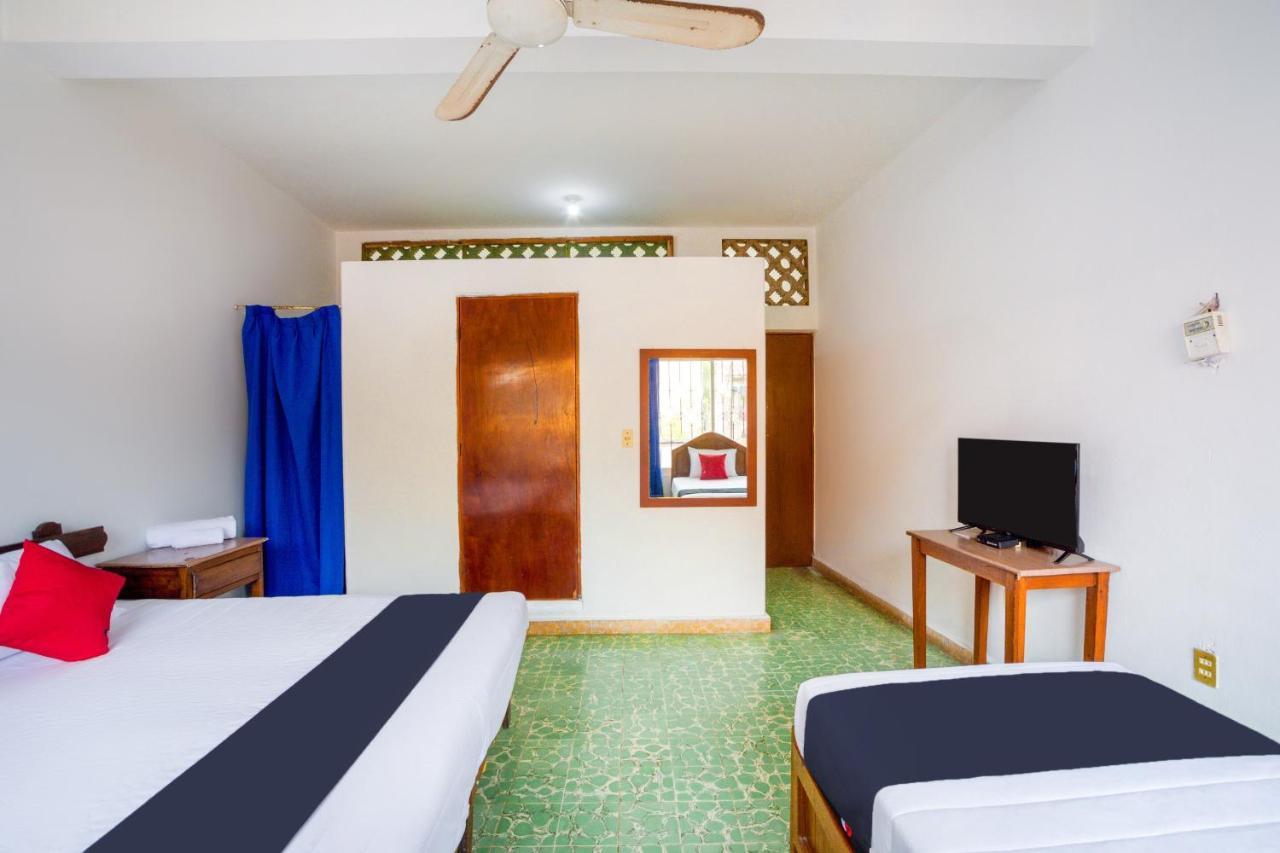 Hotel Adelita Zihuatanejo Luaran gambar