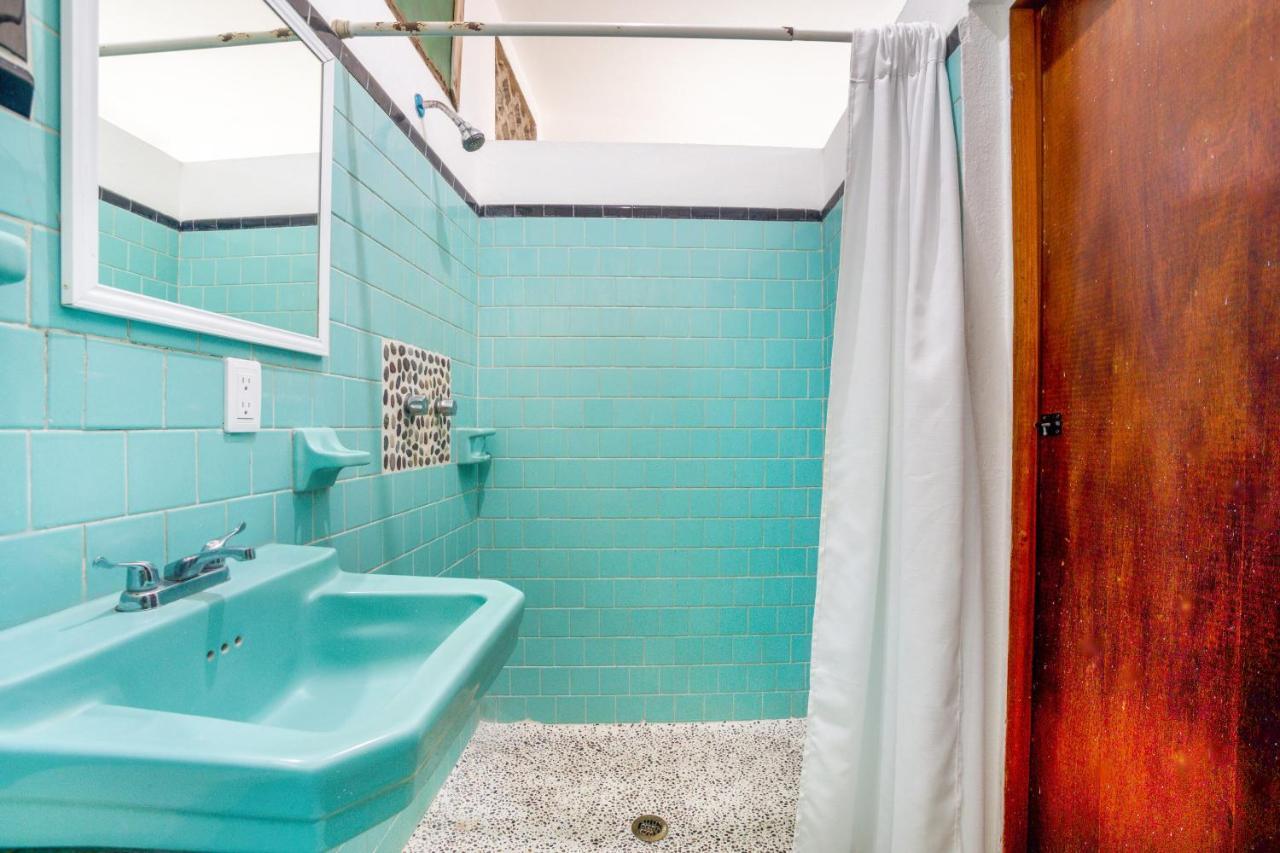 Hotel Adelita Zihuatanejo Luaran gambar