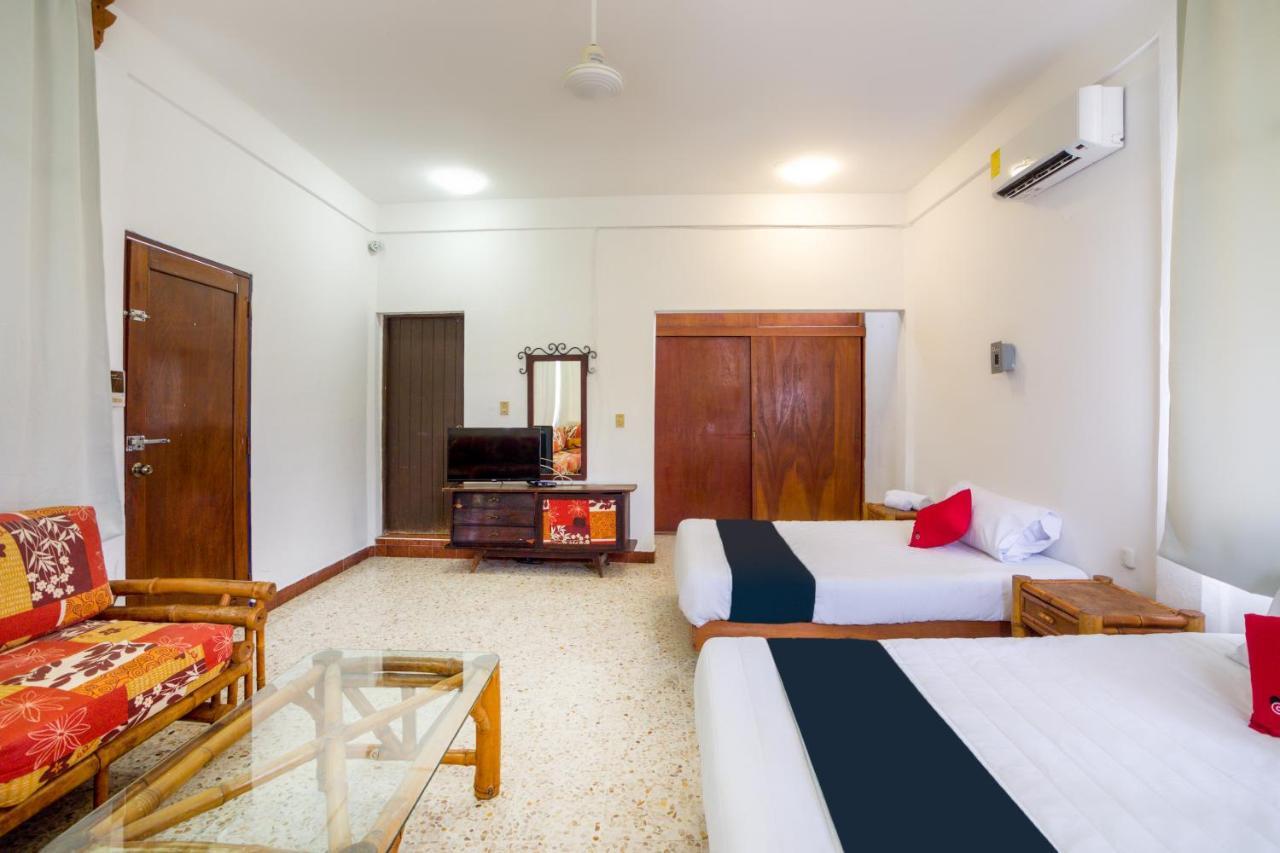 Hotel Adelita Zihuatanejo Luaran gambar