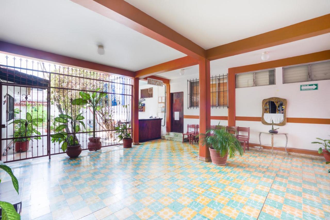 Hotel Adelita Zihuatanejo Luaran gambar