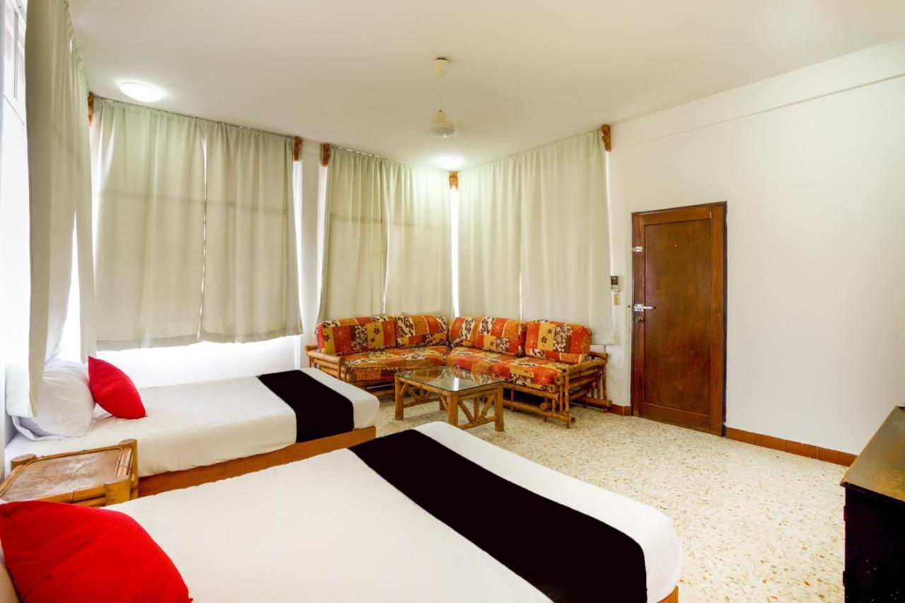 Hotel Adelita Zihuatanejo Luaran gambar